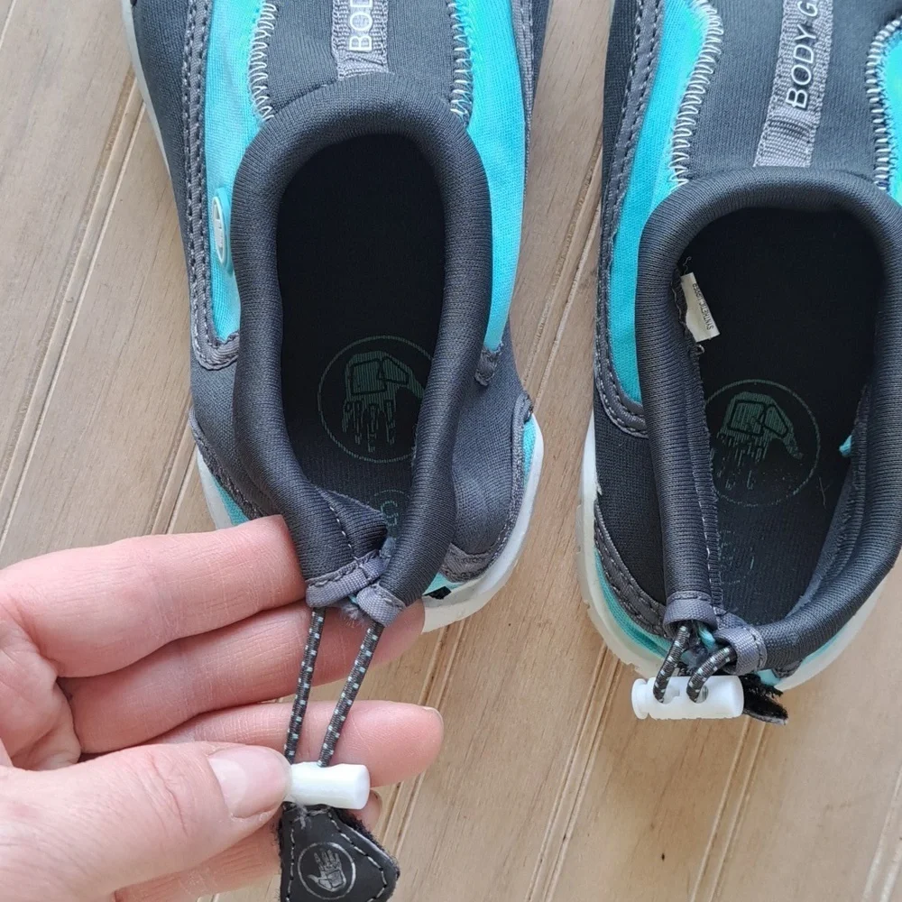 Body Glove Aqua Water Shoes Unisex Kids Size 5 Gray & Aqua Blue Youth Barefoot
